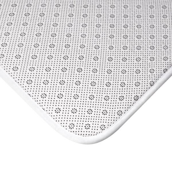 I'm a Dogaholic Bath Mat - Image 7